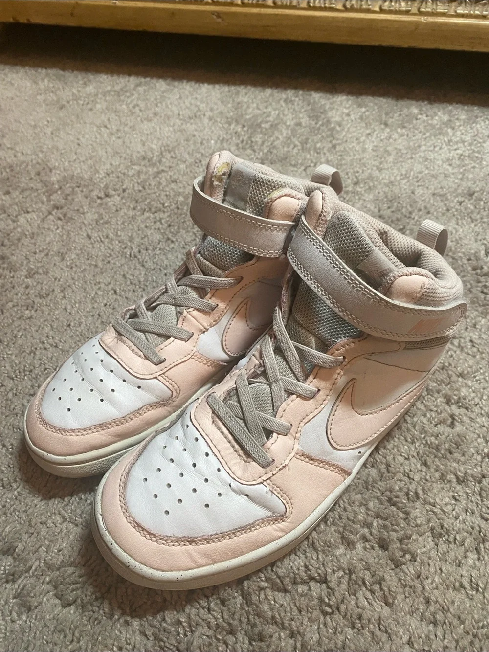 Nike Court Borough Hi Sneakers in Light Pink and White size 3Y